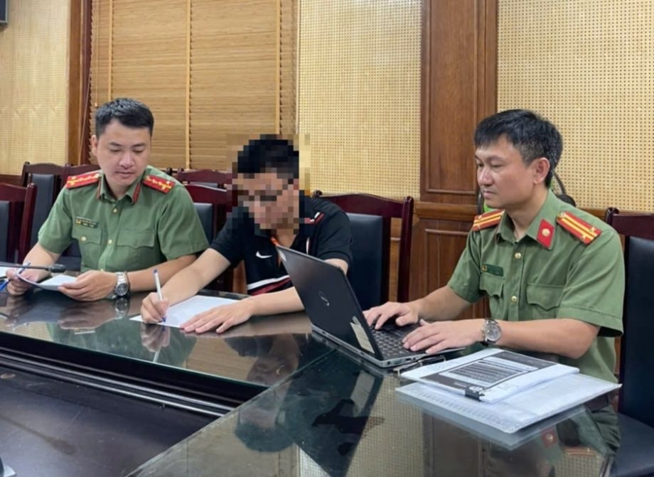 Khởi tố vụ án làm lộ đề thi tốt nghiệp THPT ở Hà Nội 
