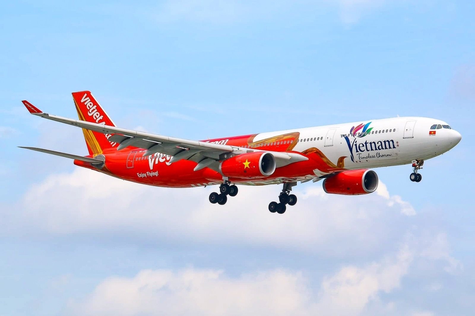 tau-bay-vietjet.jpg