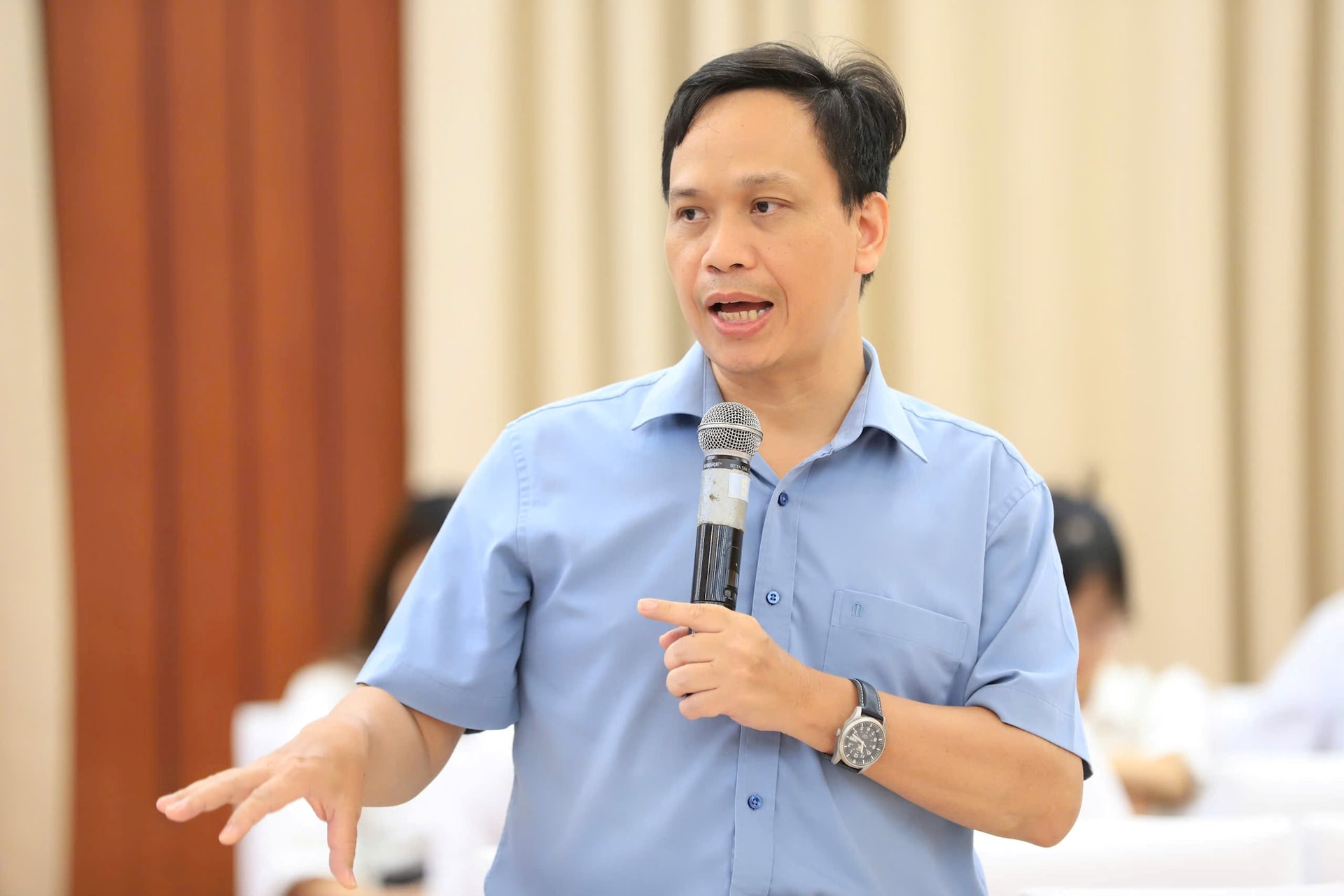 Tiến sĩ Vũ Quốc Việt - ĐH Kinh tế - Đại học Quốc gia Hà Nội