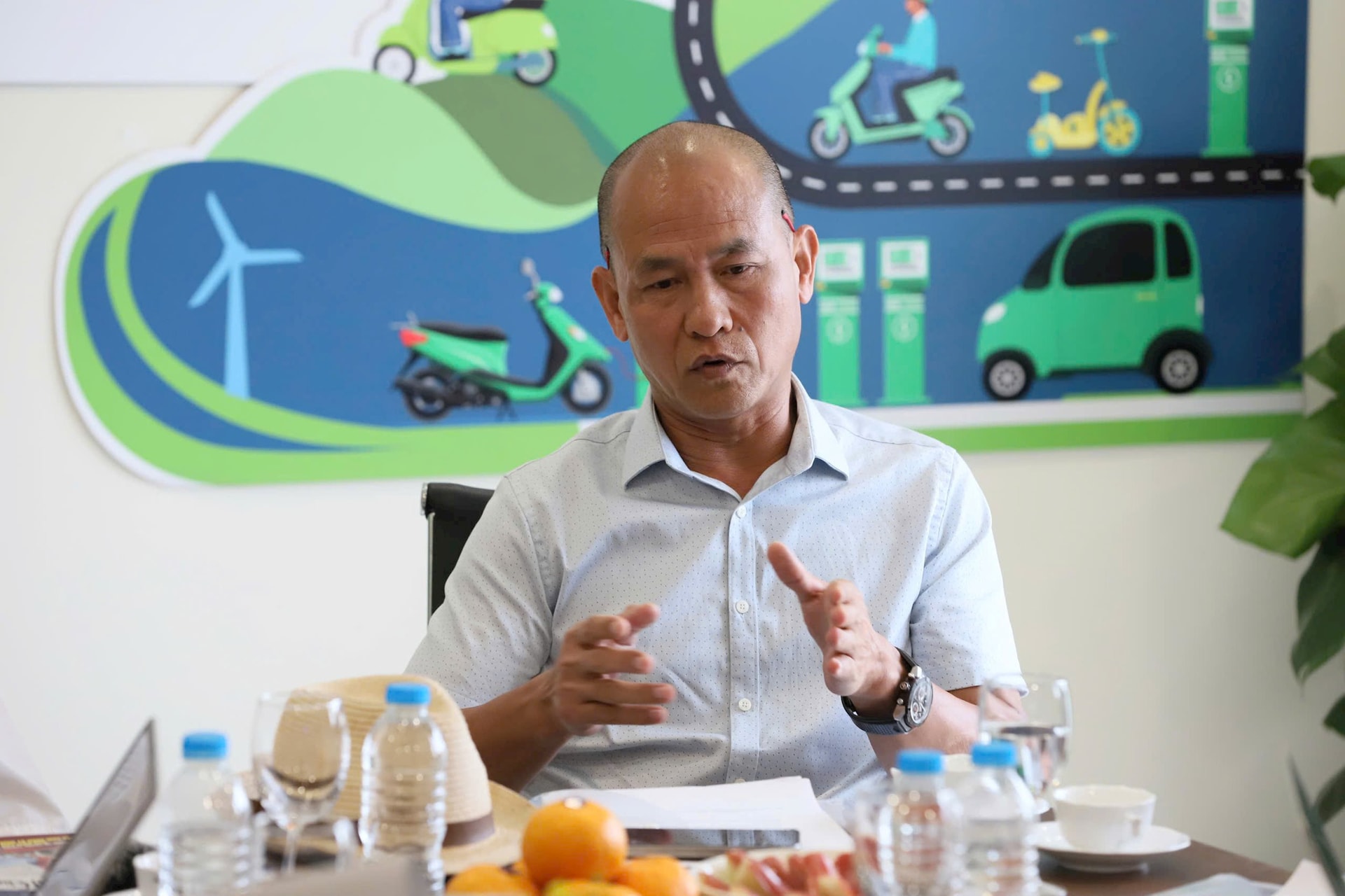 Ông Nguyễn Thanh Hải, chuyên gia ô tô, chủ kênh YouTube Trà đá Ô tô