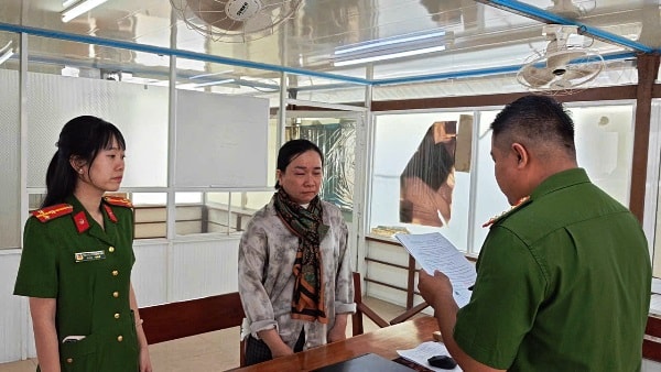 trang.jpg