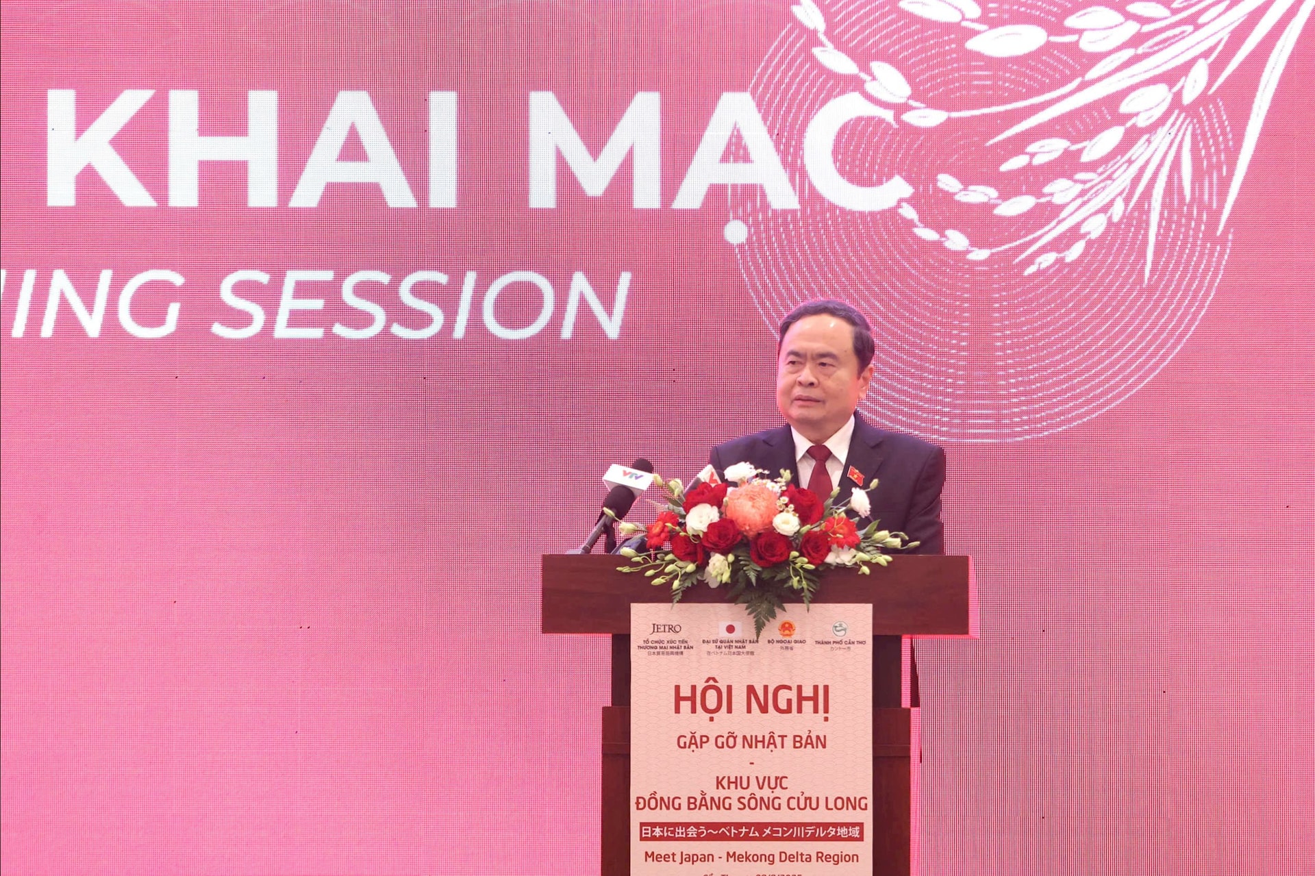 nhat 1
