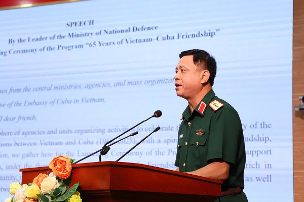 gen-h-z6903203888974_572bb746619adc5d3a66c1e43c57f88c.jpg