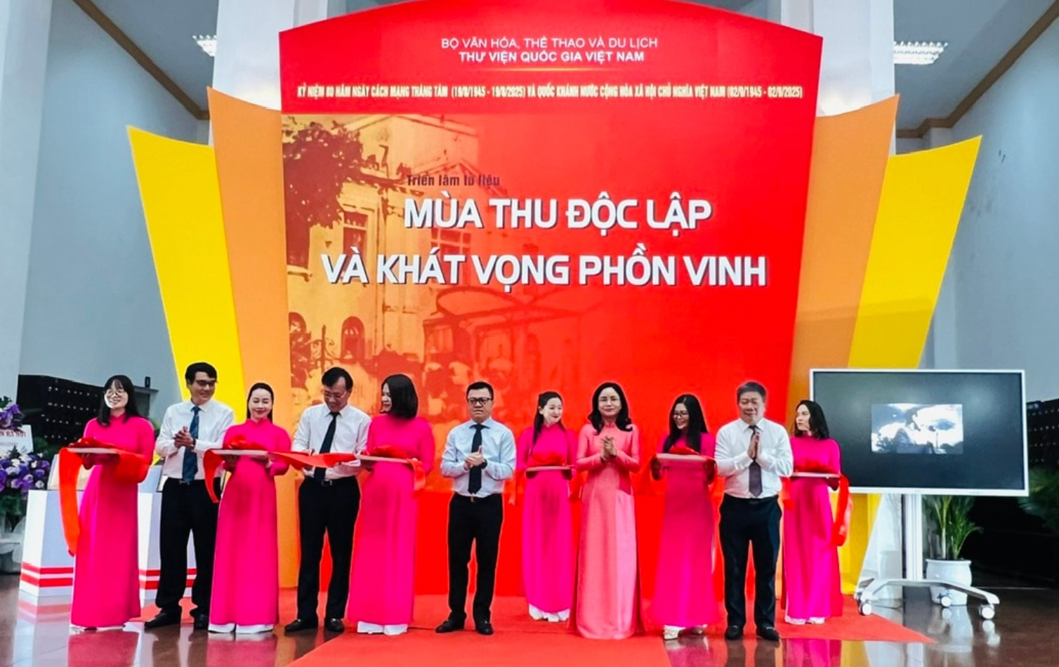 Ảnh màn hình 2025-08-15 lúc 15.22.16