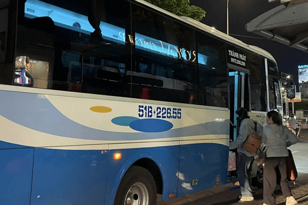 xe-du-ben-coc-dip-nghi-le02-9-day-manh-khoa-hoc-cng-nghe-de0xu-phat-vi-pham-hinh-anh.png