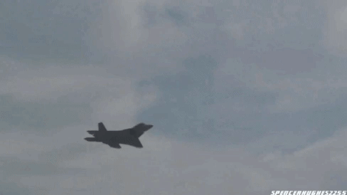 Lý do Mỹ chuẩn bị khai tử ‘vua bầu trời’ F-22 Raptor 
