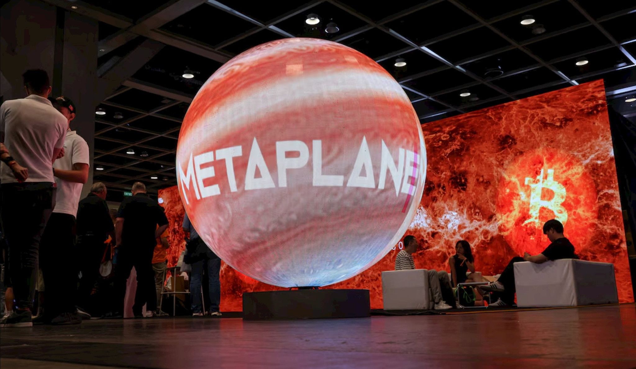Bitcoin giảm xuống mức thấp nhất kể từ tháng 7, Metaplanet vẫn mua thêm