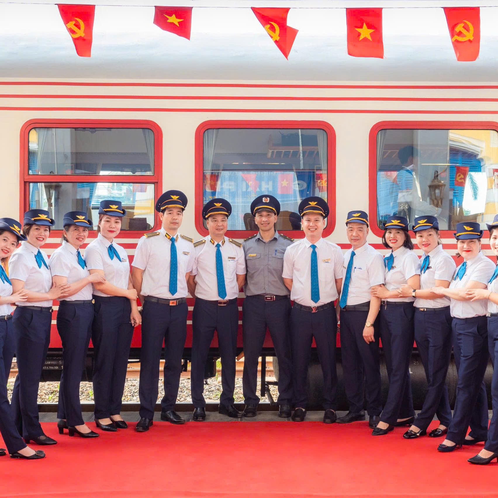 đào tạo nhân lực phục vụ hành khách