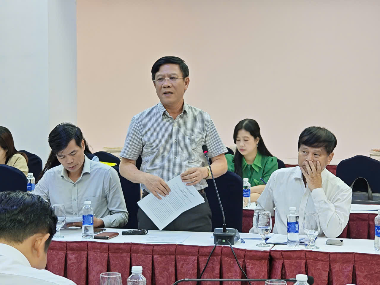 Phó Giám đốc Sở VHTT TP.HCM Nguyễn Ngọc Hồi góp ý tại tọa đàm - Ảnh: Nguyễn Lê