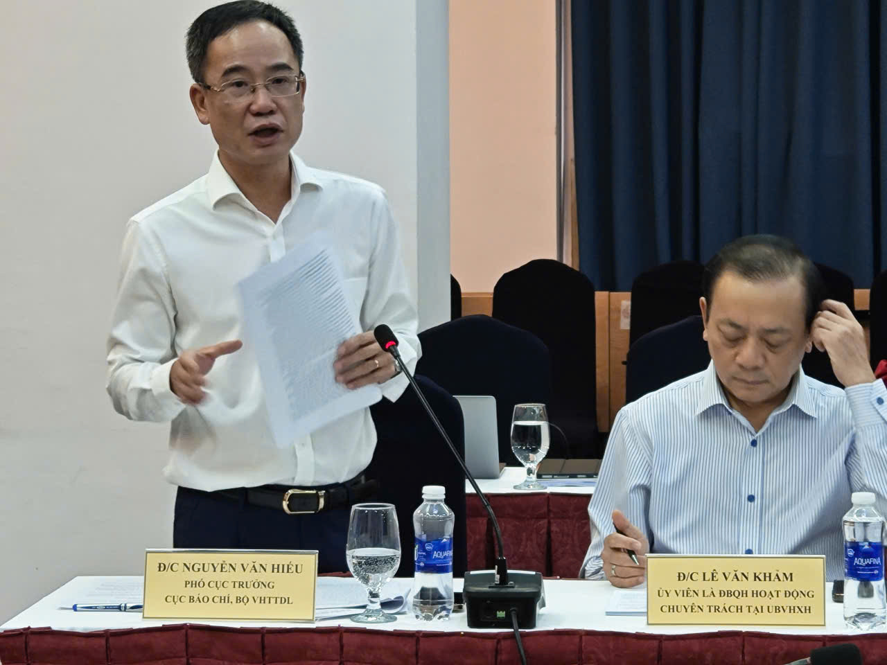 Phó Cục trưởng Cục Báo chí Nguyễn Văn Hiếu thông tin về dự thảo Luật Báo chí (sửa đổi) - Ảnh: Nguyễn Lê