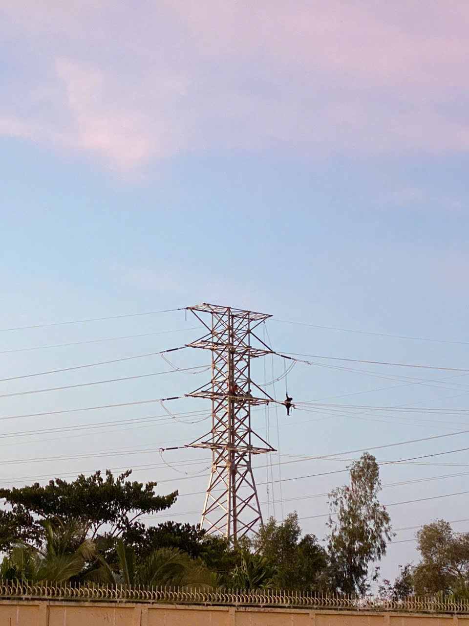 Công trình Lộ ra 220kV Châu Thành chuyển tiếp trên đường dây 110kV mạch đơn Vị Thanh - Long Mỹ, thành phố Cần Thơ, hoàn thành ngày 18/8