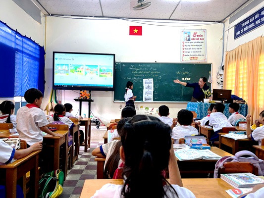 1 nhà trường1