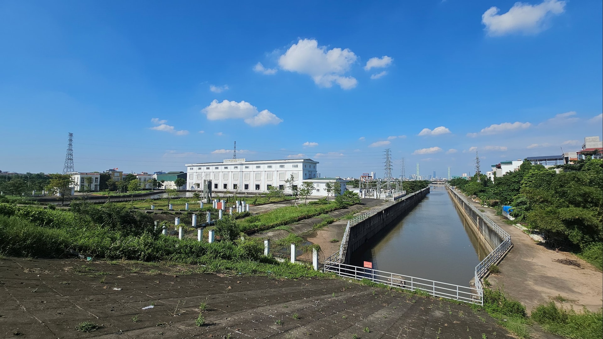 Hà Nội ngập nặng: Hàng chục nghìn tỉ đồng đầu tư và năng lực vận hành thụt lùi 