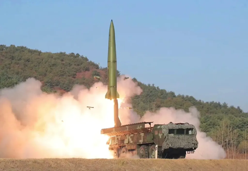 Triều Tiên ra mắt tên lửa siêu vượt âm, thách thức Patriot và THAAD 