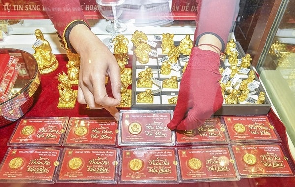 Từ hôm nay 10.10, giao dịch mua bán vàng miếng sẽ phải tuân theo quy định mới tại Nghị định 232/2025