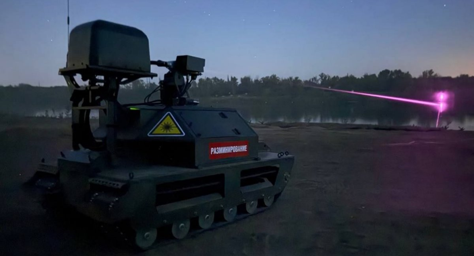 hệ thống laser Nga