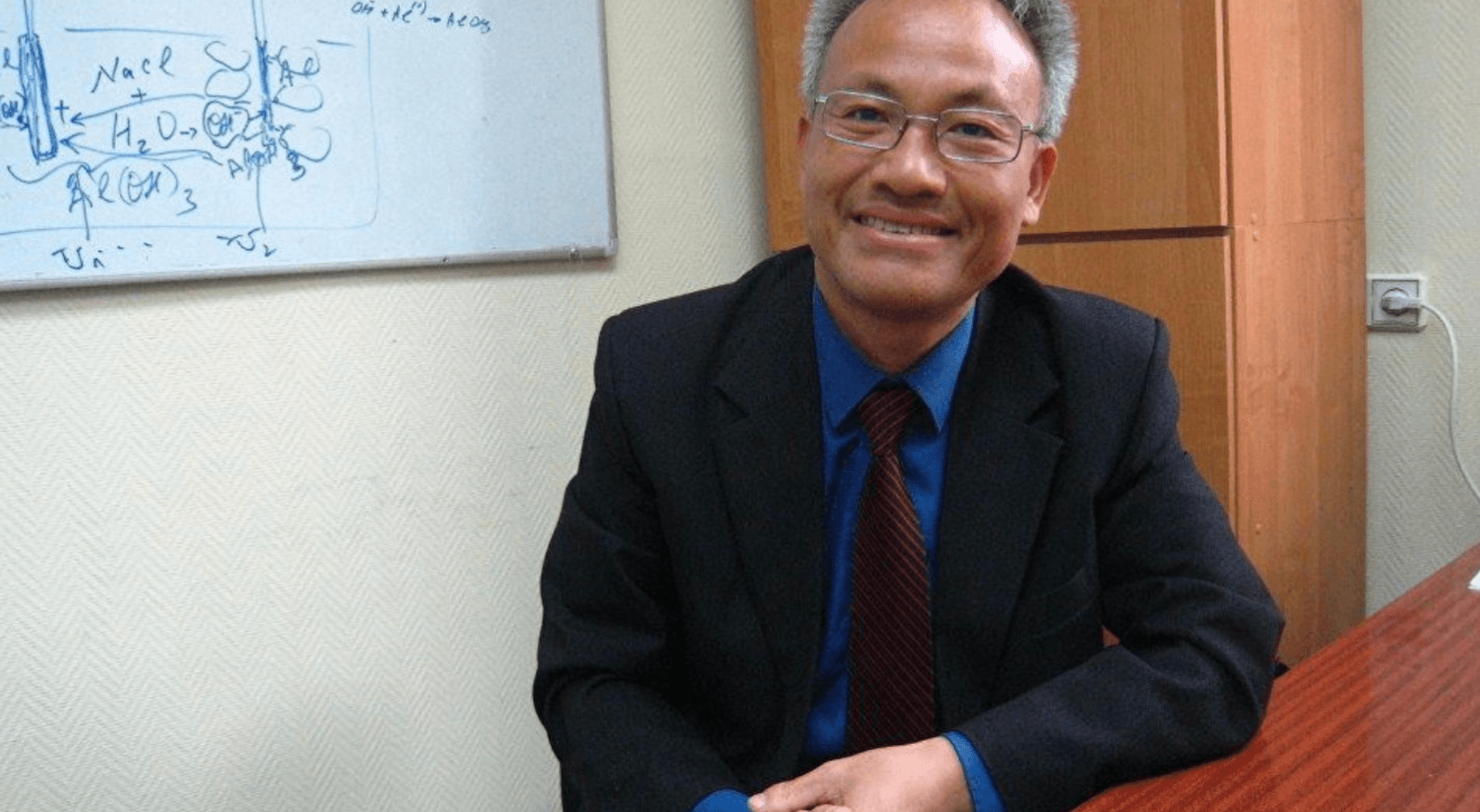 Ảnh màn hình 2025-10-16 lúc 12.23.06