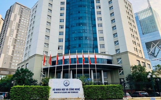 Bộ KH&CN trình Quốc hội 5 dự án luật, định hình tương lai số và công nghệ cao 