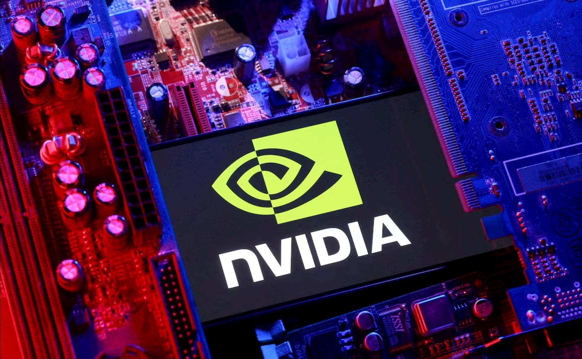 Nvidia vượt mốc vốn hóa 5.000 tỉ USD, 8 chuyên gia nói gì