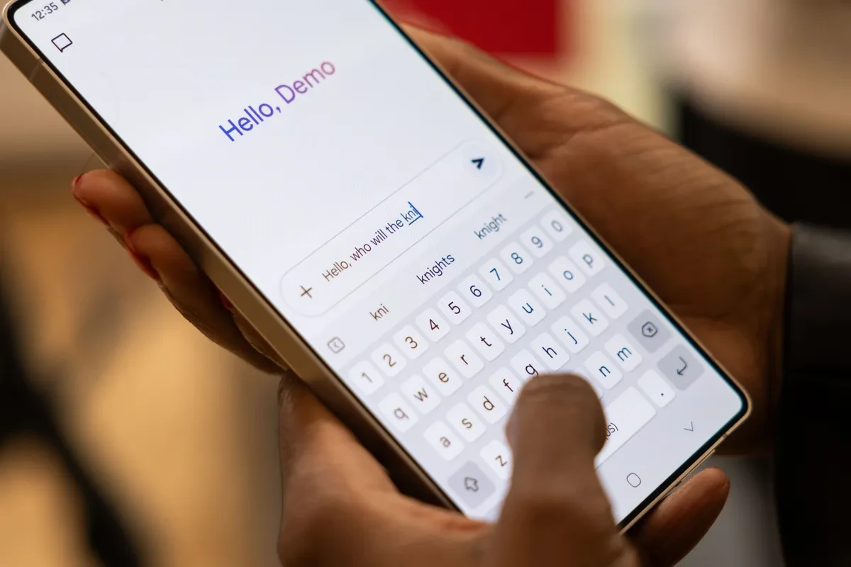 Apple định trả Google 1 tỉ USDnăm cho mô hình Gemini 1.200 tỉ tham số nâng cấp Siri