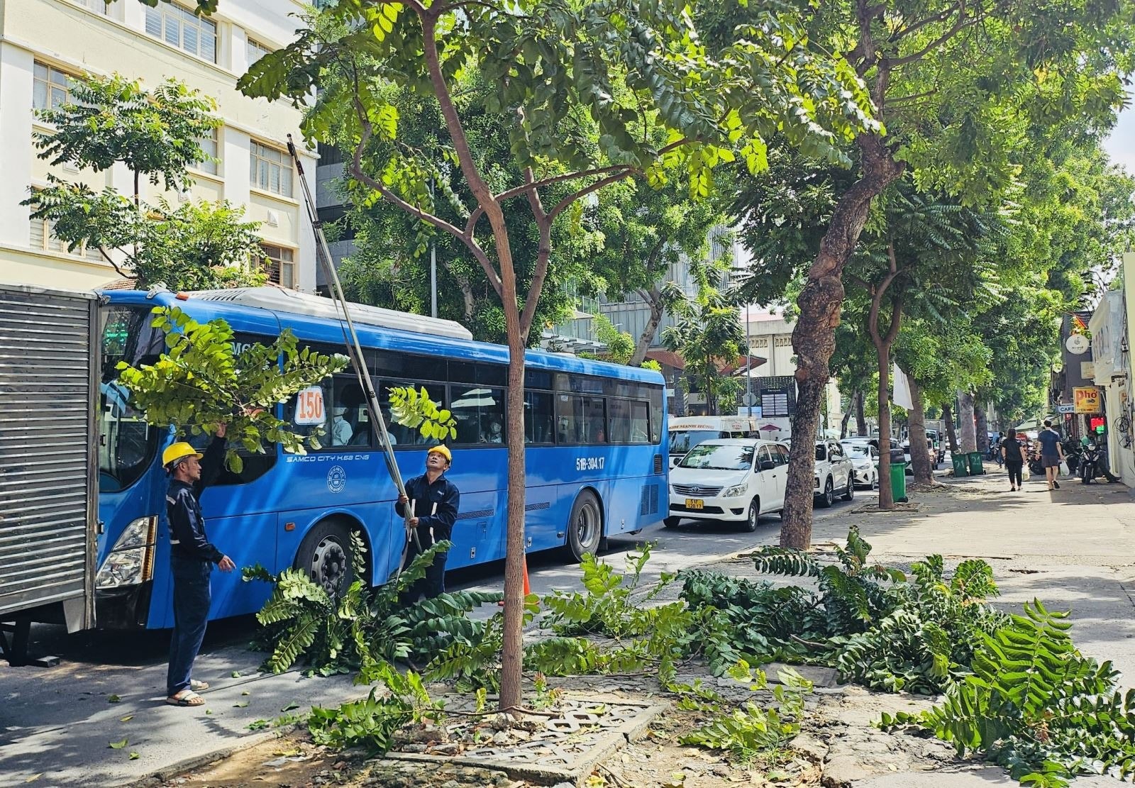 TP.HCM chủ động di dời dân ở khu vực nguy hiểm trước bão số 13 
