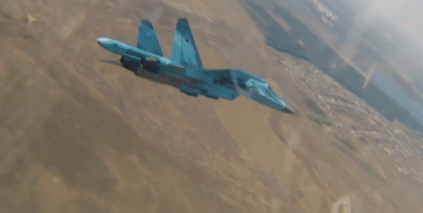 Su-34 Nga: ‘cú đấm chủ lực’ khiến đối thủ phải dè chừng