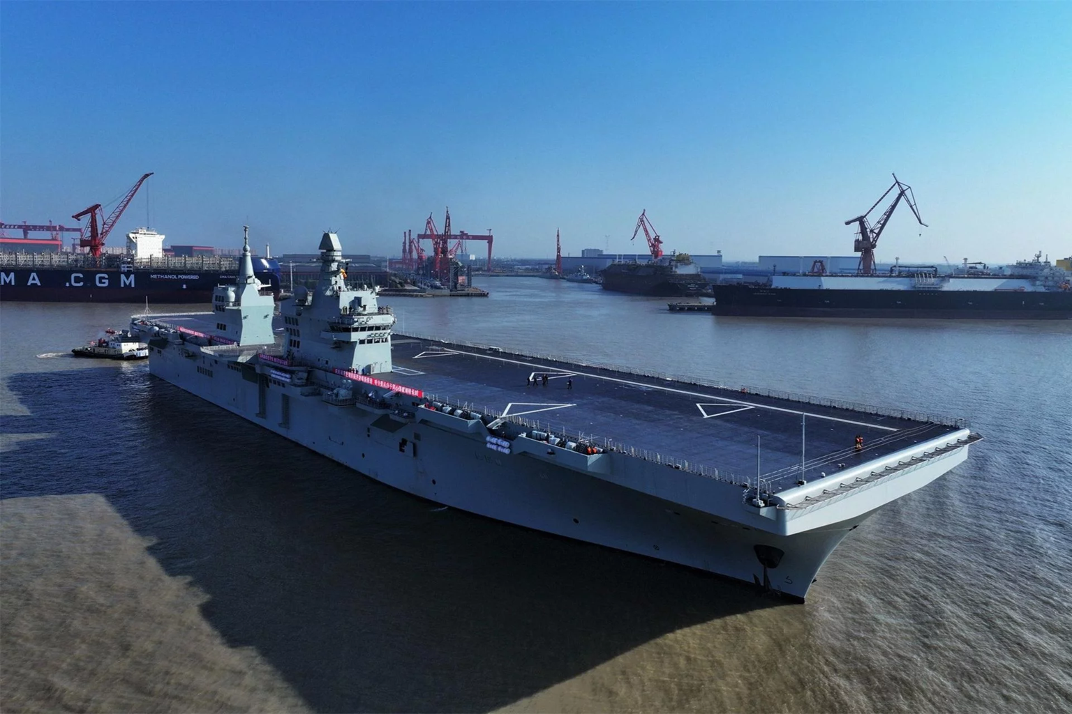 tàu chiến TQ 21312