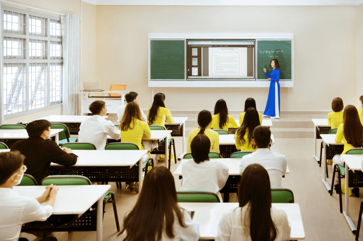 Ảnh màn hình 2025-11-24 lúc 13.23.29