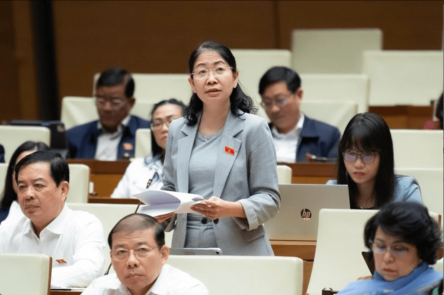 Ảnh màn hình 2025-11-24 lúc 18.36.35