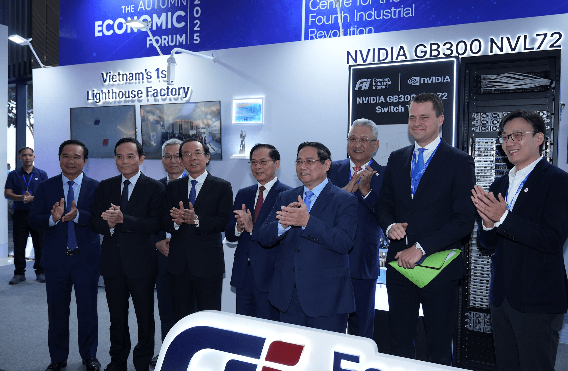 Diễn đàn Kinh tế mùa thu 2025: Cú hích để TP.HCM trở thành siêu đô thị xanh - số