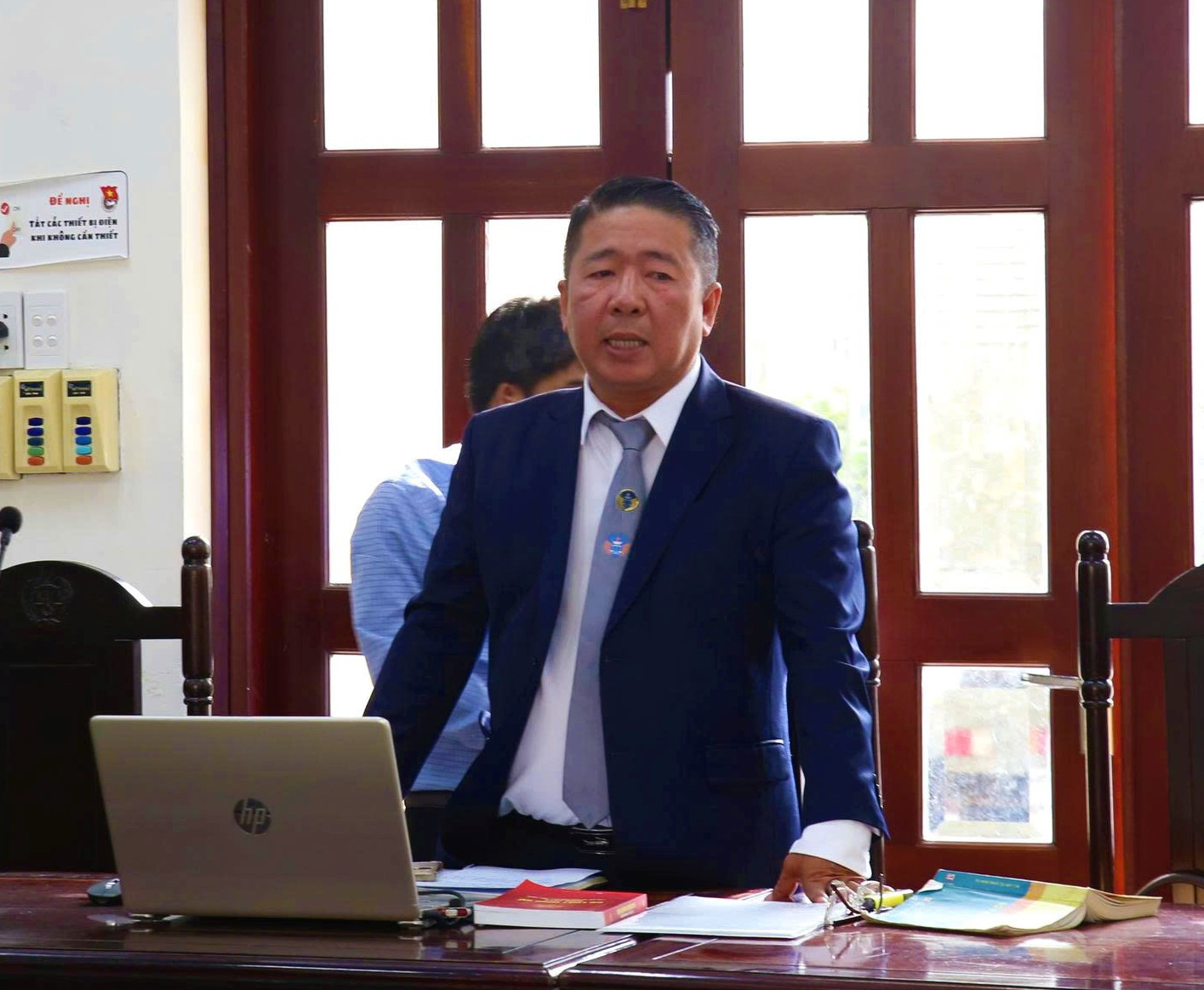 LS Vinh bào chữa