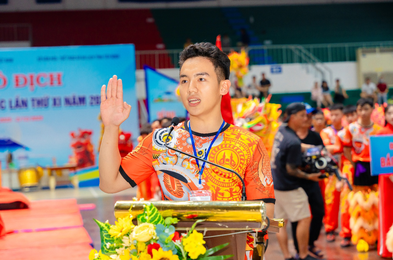 Ảnh màn hình 2025-11-28 lúc 08.57.11