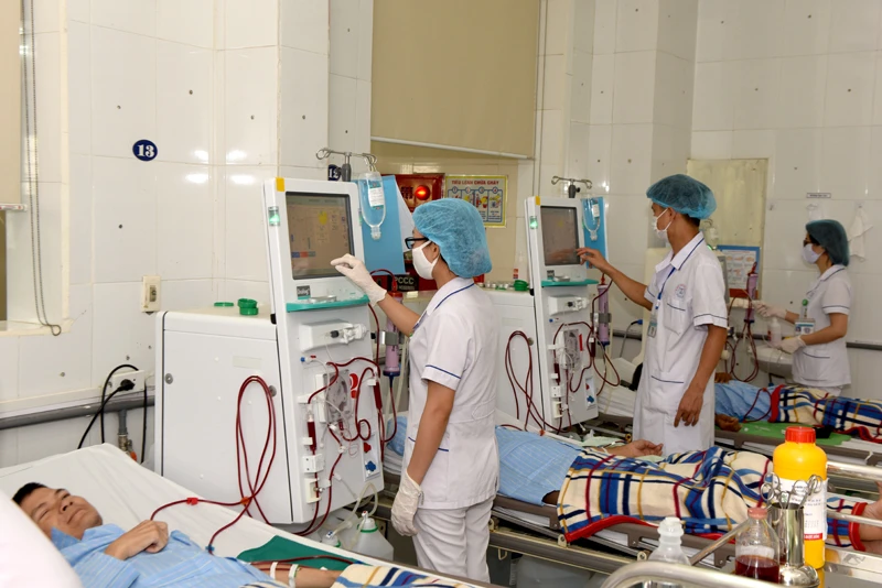 thận nhân tạo