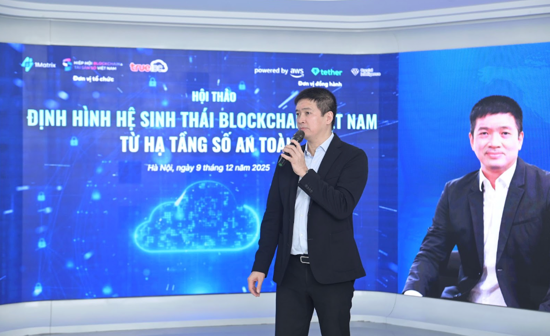 Ảnh màn hình 2025-12-09 lúc 15.53.13