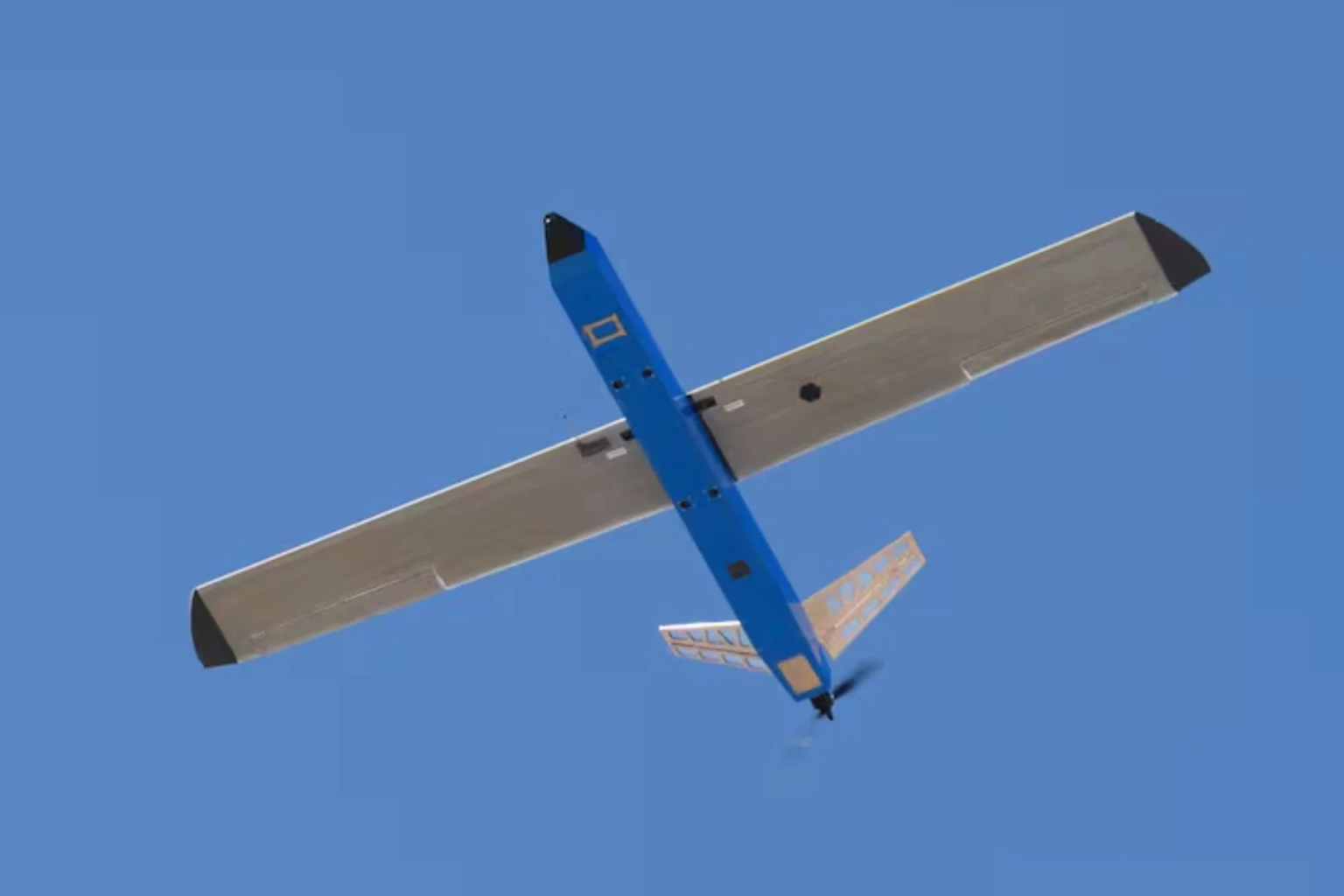 drone đánh chặn