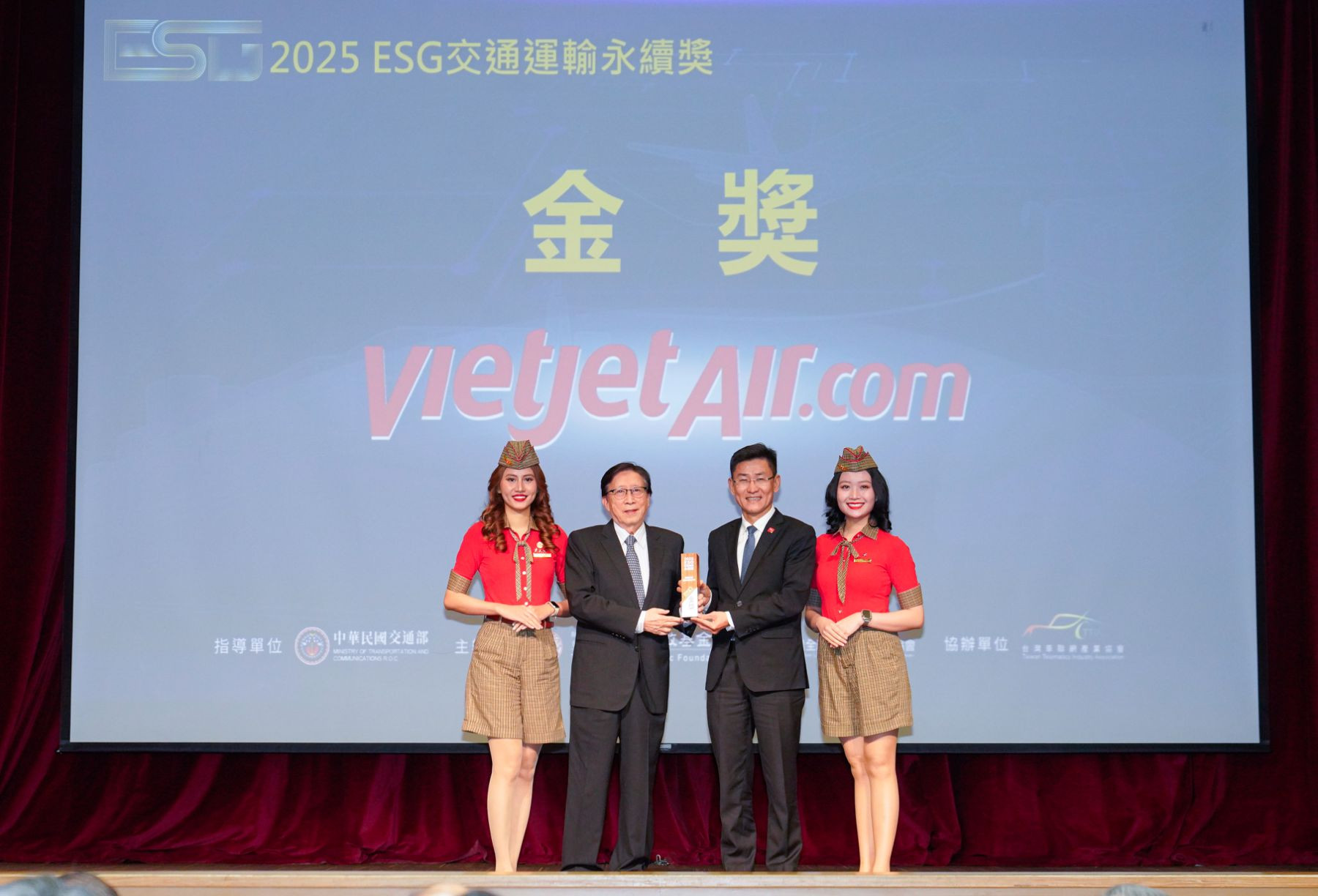 Vietjet nhận giải vàng về phát triển bền vững giao thông vận tải chuẩn ESG tại Đài Loan (Trung Quốc