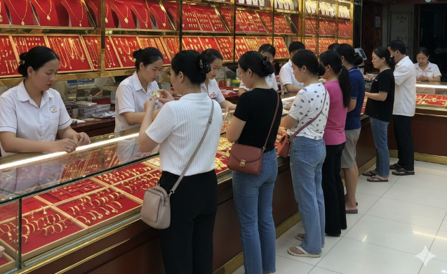 Sau những phiên rung lắc mạnh trước đó, các doanh nghiệp vàng lớn đồng loạt điều chỉnh biểu giá theo hướng tăng thẳng đứng.
