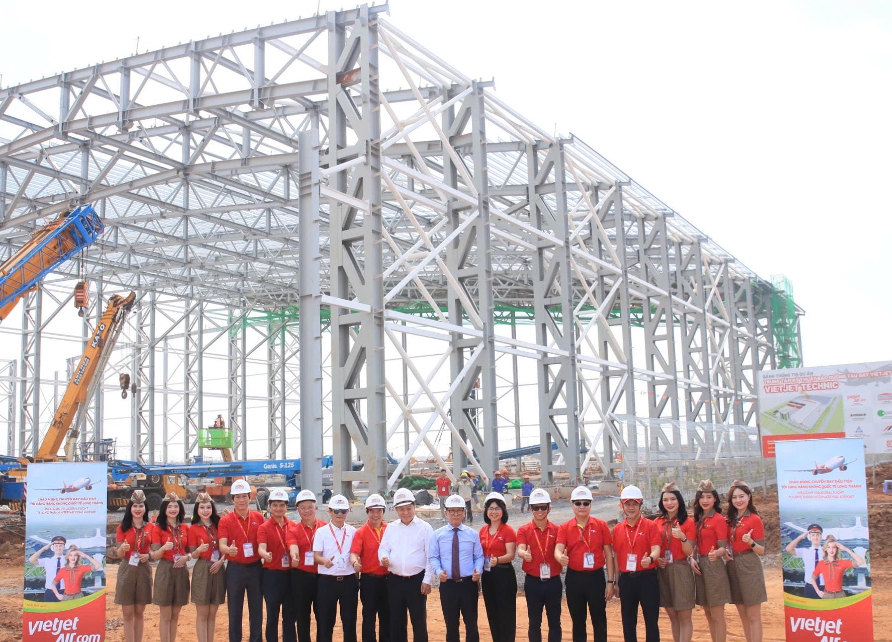 Lễ cất nóc dự án hangar kỹ thuật Vietjet tại Long Thành với tổng mức đầu tư lên đến 100 triệu USD