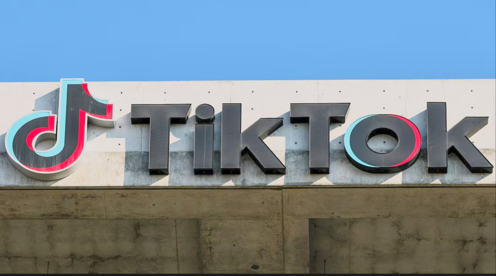ByteDance ký thỏa thuận bán TikTok ở Mỹ 
