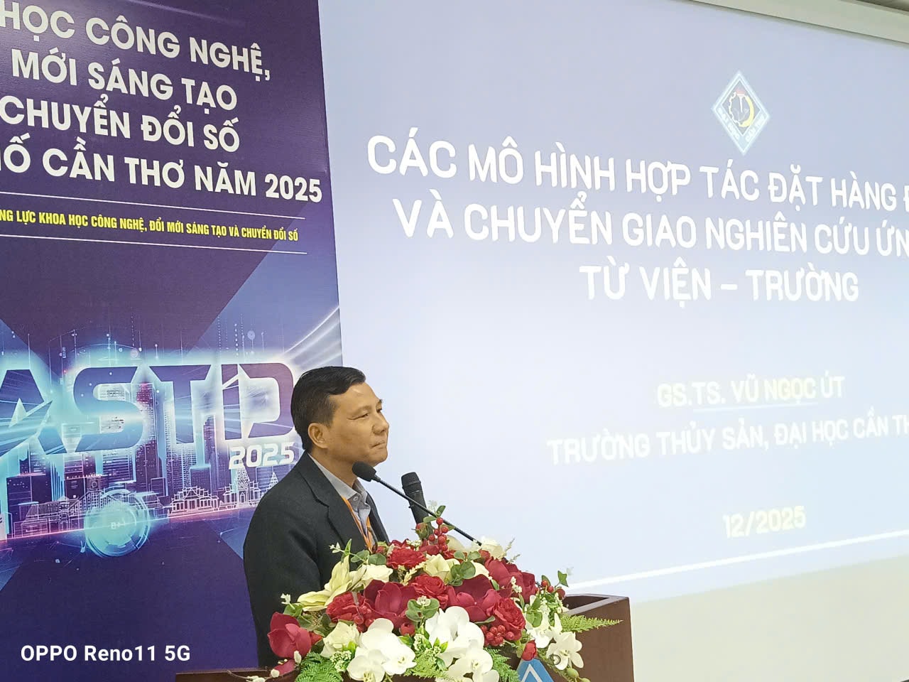 THAY VU NGOC UT
