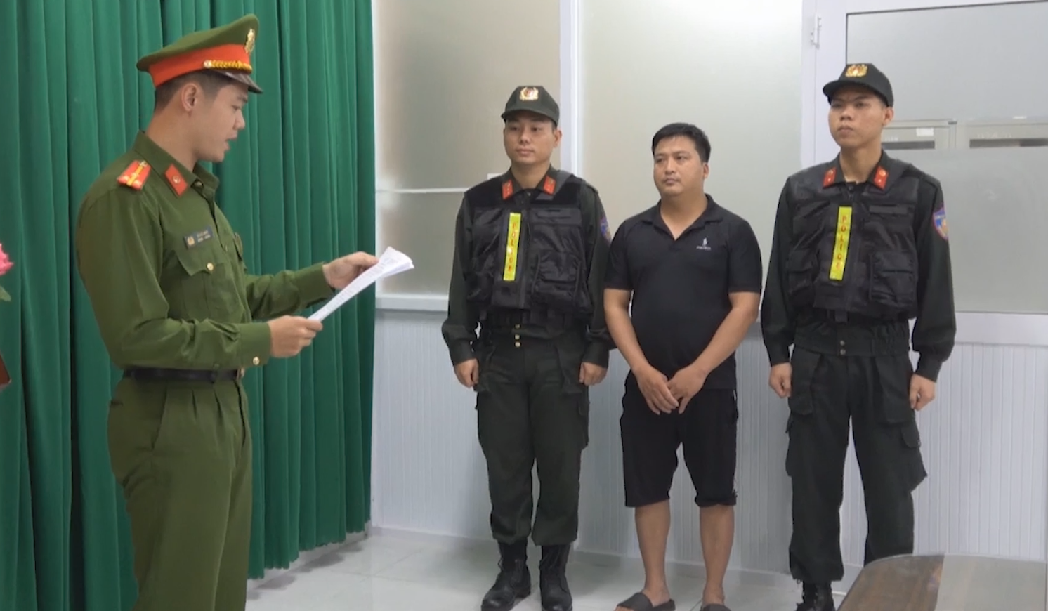 LÊ QUANG QUYẾT (1)