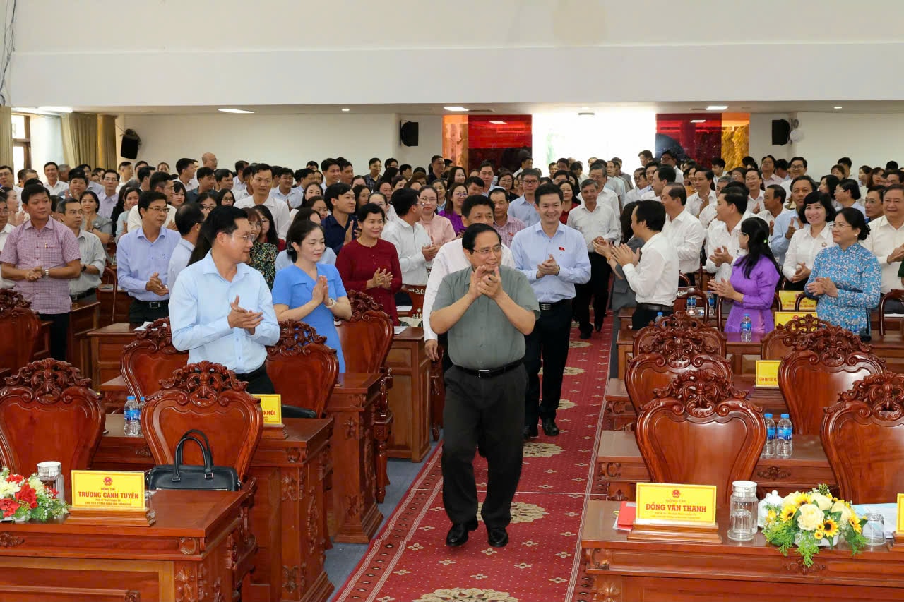 Thủ tướng Phạm Minh Chính: ĐBSCL có 2 'điểm nghẽn' lớn là y tế và giáo dục 