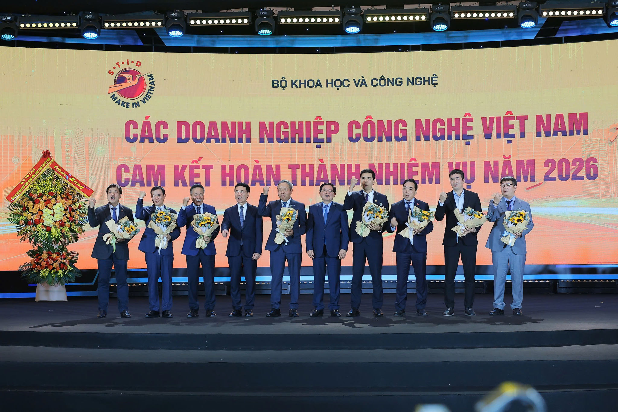 Các doanh nghiệp công nghệ Việt Nam đã nhận nhiệm vụ quốc gia