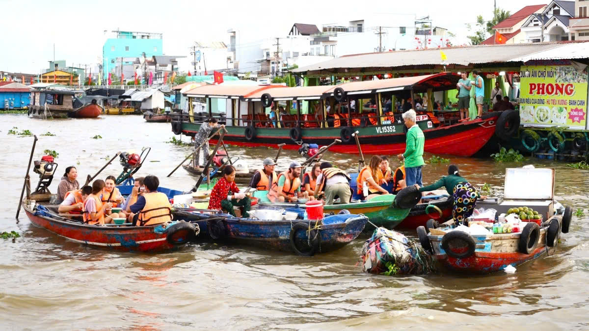 chợ nổi new