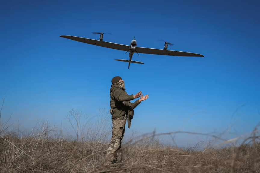 Tin vũ khí hôm nay 3.1: Đòn đánh bằng UAV tầm xa hé lộ bước tiến công nghệ của Ukraine 