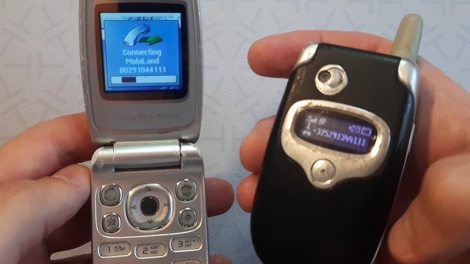 Motorola và Ericsson: Những kiệt tác cơ khí thời tiền cảm ứng 