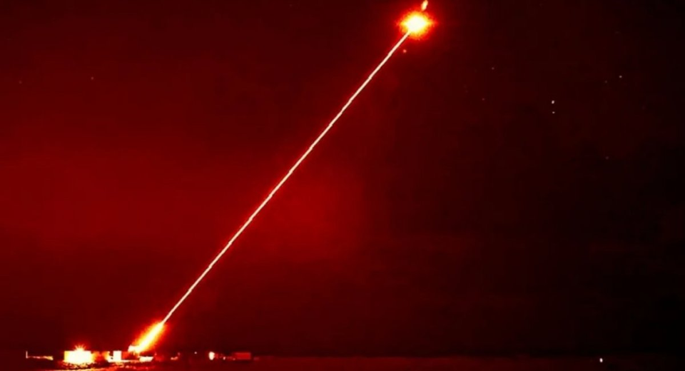 vũ khsi laser Anh