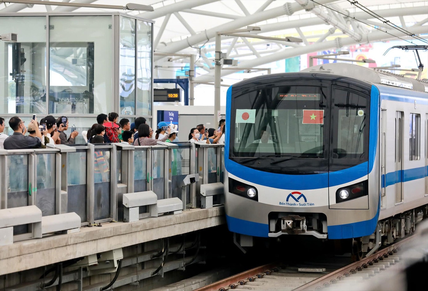 Metro số 1 TP.HCM: Nhiều quy định cần điều chỉnh trong năm tới 