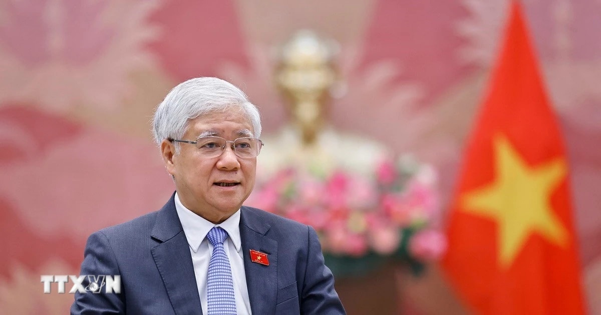 Đổi mới mạnh mẽ tư duy xây dựng và hoàn thiện thể chế pháp luật