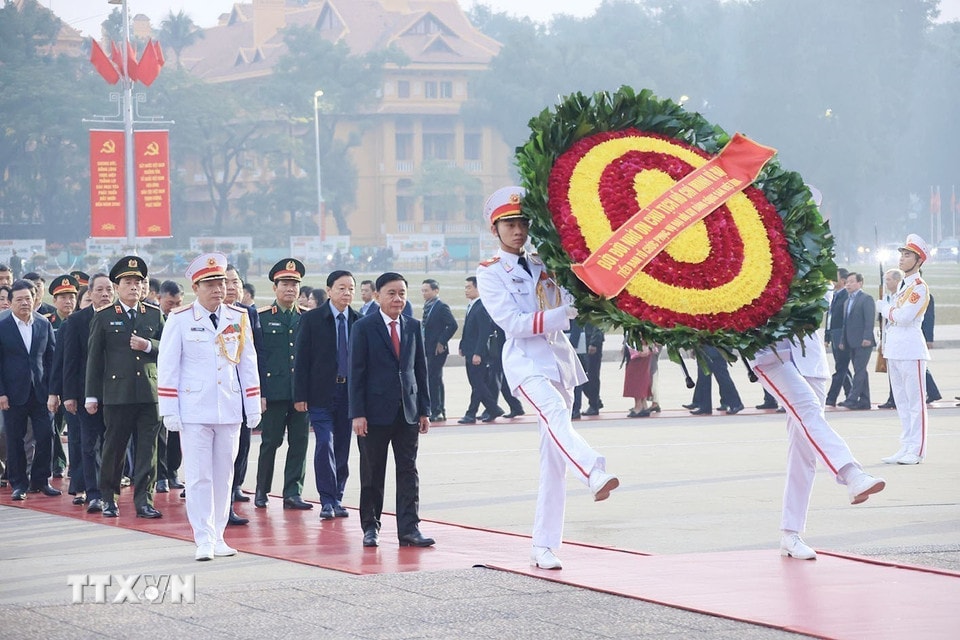 thuong-truc-ban-bi-thu-chu-tri-tong-duyet-cong-tac-to-chuc-phuc-vu-dai-hoi-xiv-cua-dang-8528845-5.jpg